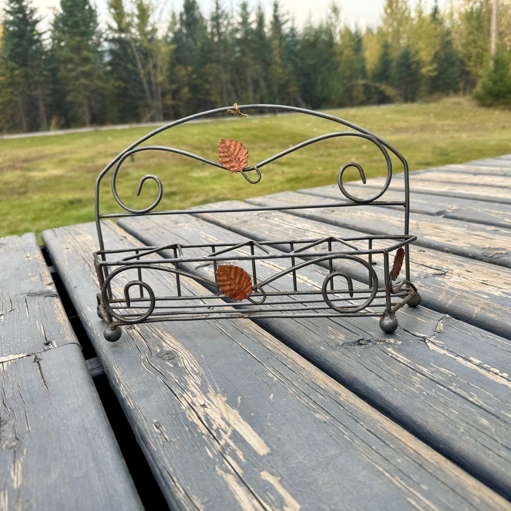 Metal Napkin Holder with Leaf Design